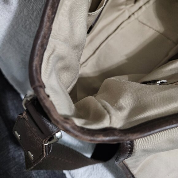 ๐50% OFF! Coach Nylon Messenger Bag - Picture 12 of 16